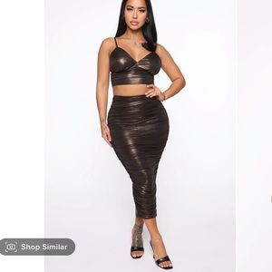 SOLD fashionnova 2 piece skirt set